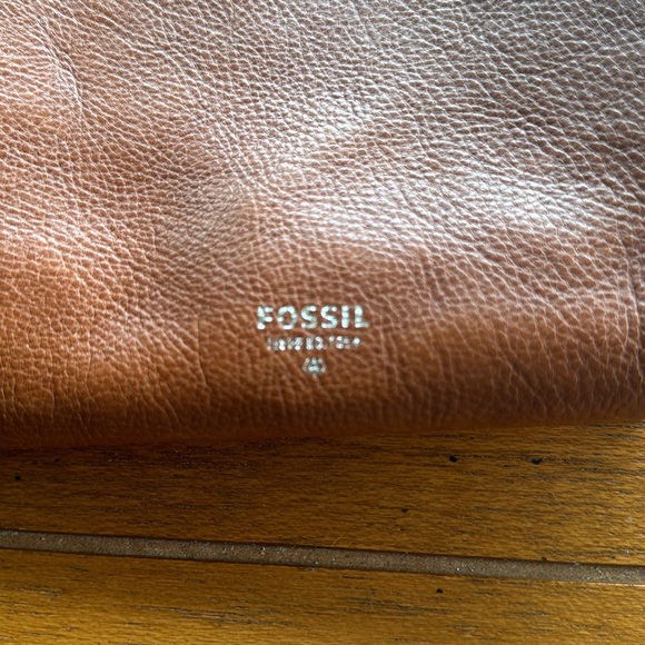 FOSSIL Crossbody - Picture 11 of 11
